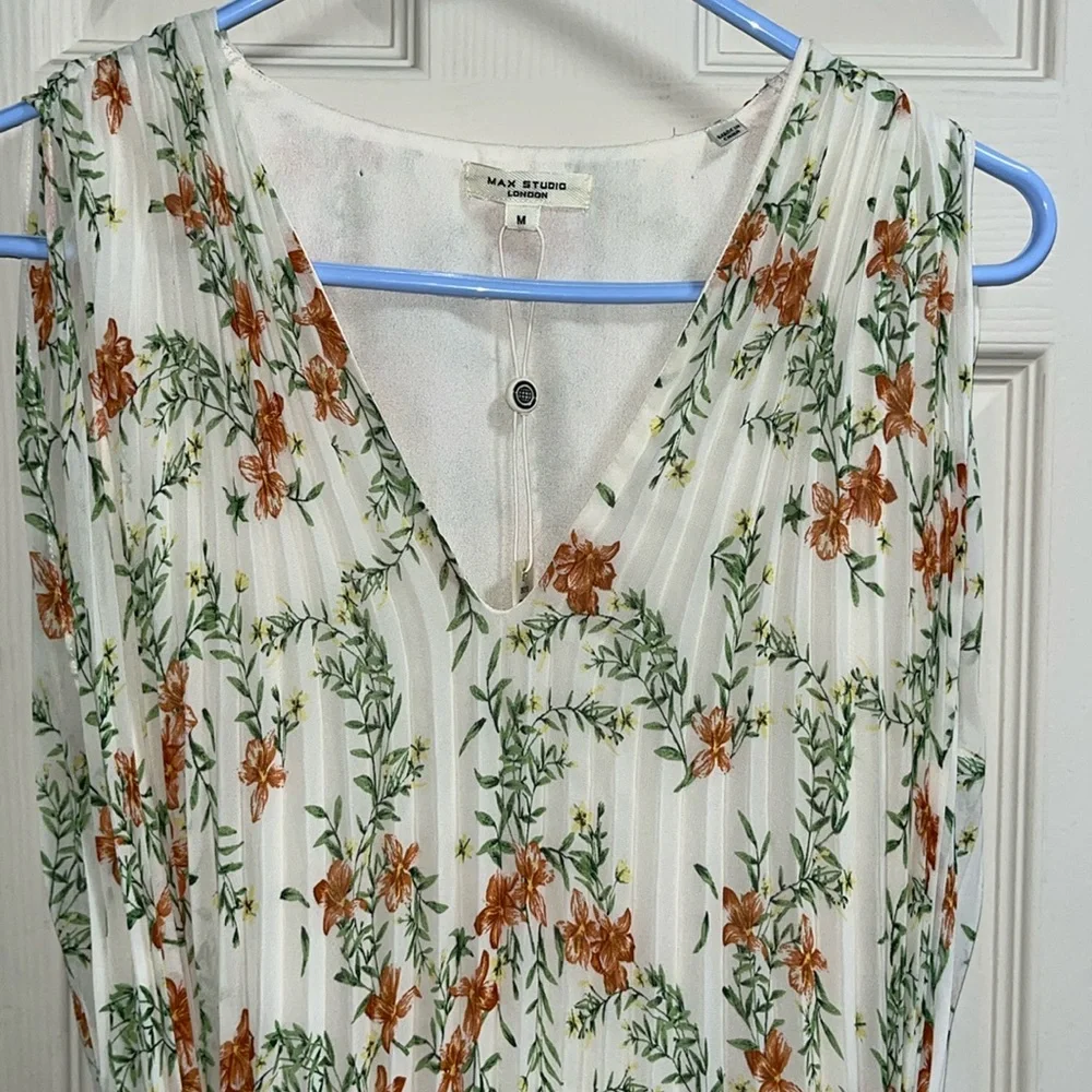 NWT pleated floral dress Max Studio London - Picture 1 of 9